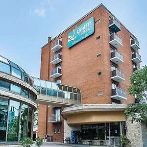*** Hotel Quality Fallsview Cascade Canadá